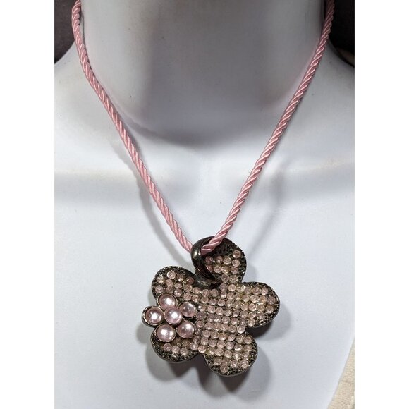 Vintage 90s Retro Pink Flower Pendant Necklace - Picture 4 of 6